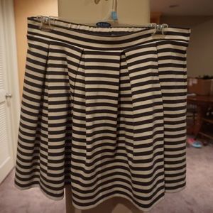 Pleated skirt
